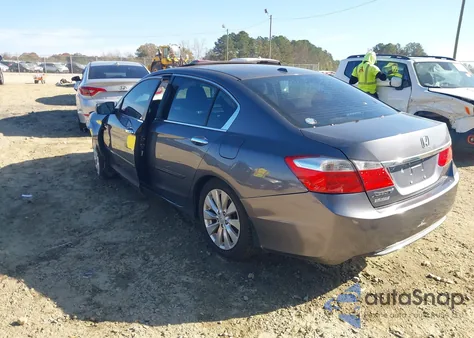 2013 Honda Accord Sdn Ex-L z USA, uszkodzony, nr VIN 1HGCR2F84DA098219
